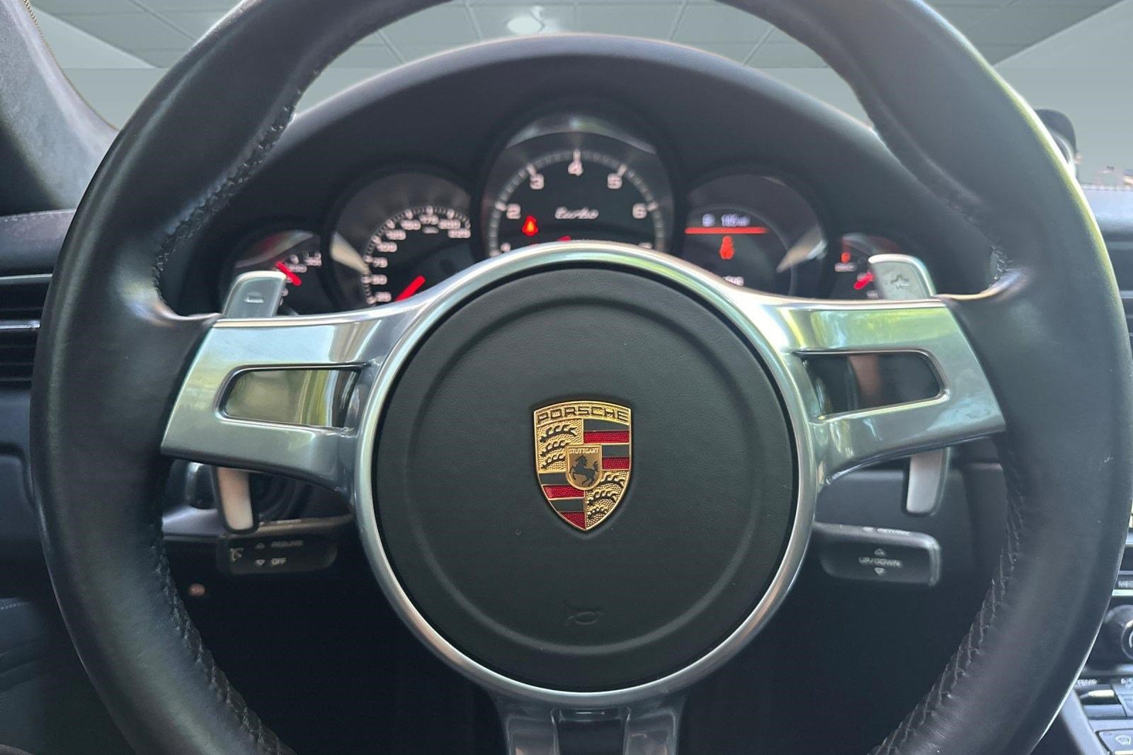 Used 2016 Porsche 911 Turbo image 15