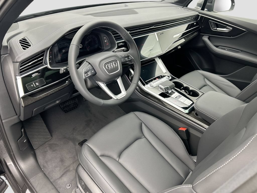 Used 2026 Audi Q7 3.0T Premium Plus w/ Premium Plus Package AWD/4WD image 10