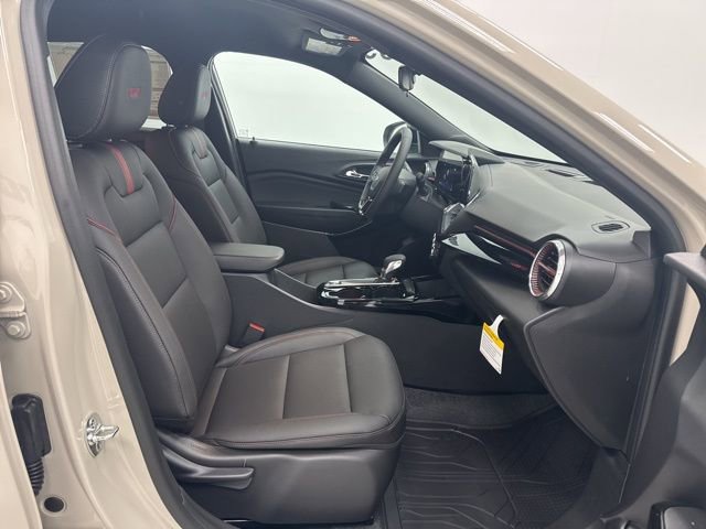 New 2026 Chevrolet Trax RS FWD image 29