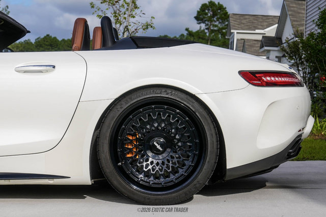 Used 2018 Mercedes-Benz AMG GT C image 5