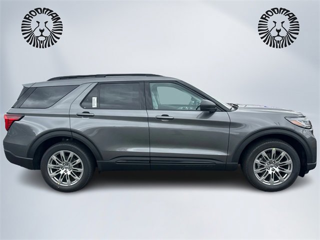 New 2026 Ford Explorer Active w/ Active Comfort Package image 4