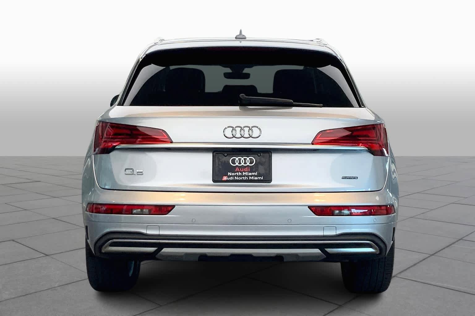 Used 2021 Audi Q5 2.0T Premium Plus w/ Premium Plus Package AWD/4WD image 5