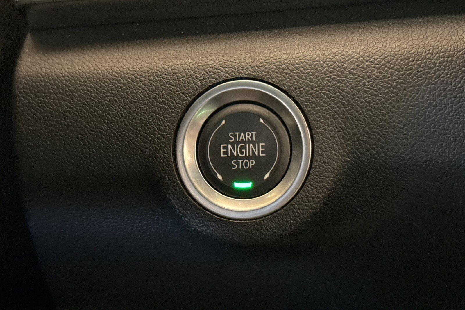 Used 2025 GMC Terrain Elevation AWD/4WD image 28