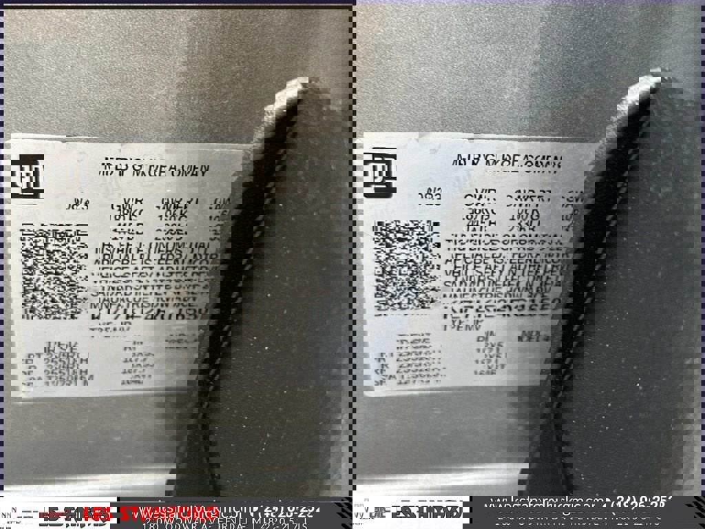 Used 2024 Chevrolet Trax ACTIV w/ Sunroof Package image 19