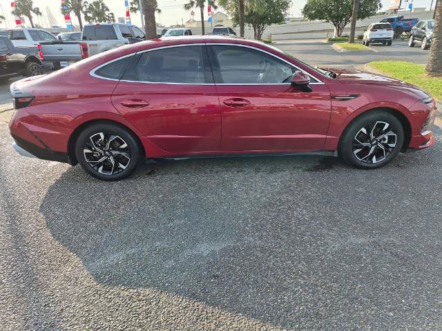 Used 2024 Hyundai Sonata SEL FWD image 6