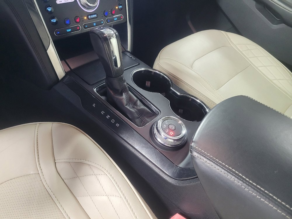 Used 2019 Ford Explorer Platinum AWD/4WD image 25