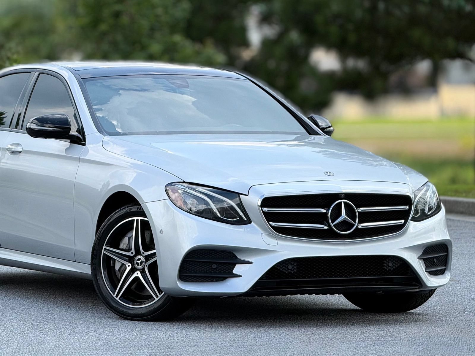 Used 2019 Mercedes-Benz E 300 4MATIC image 49