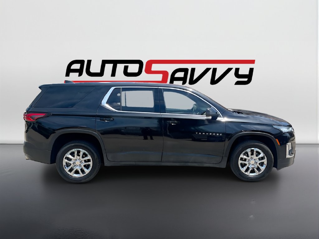 Used 2023 Chevrolet Traverse LS FWD image 8