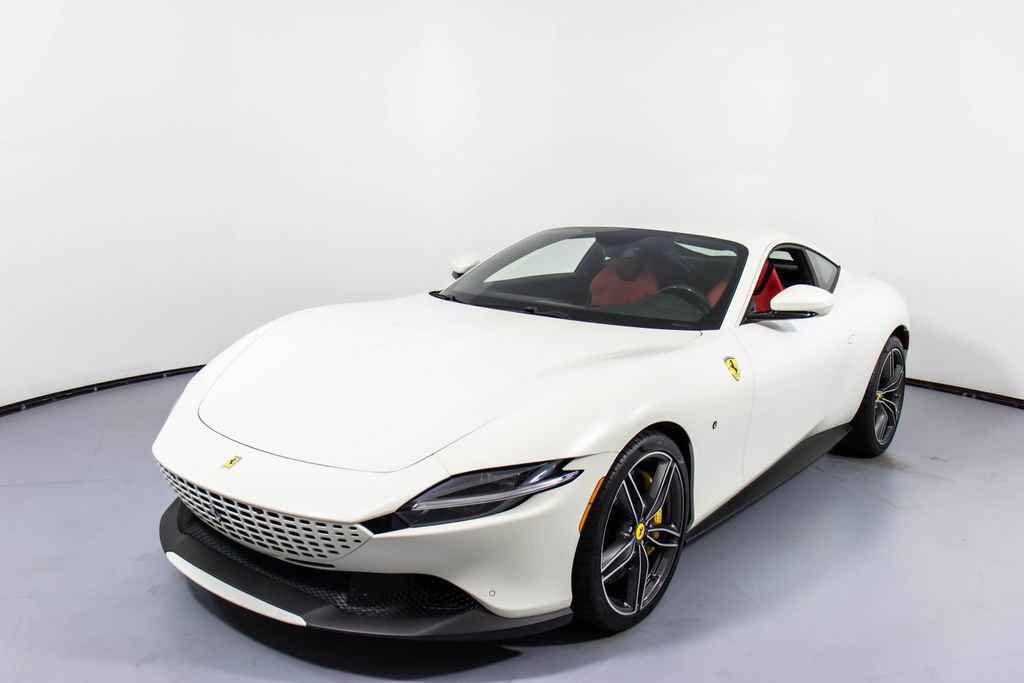 Certified 2022 Ferrari Roma image 10