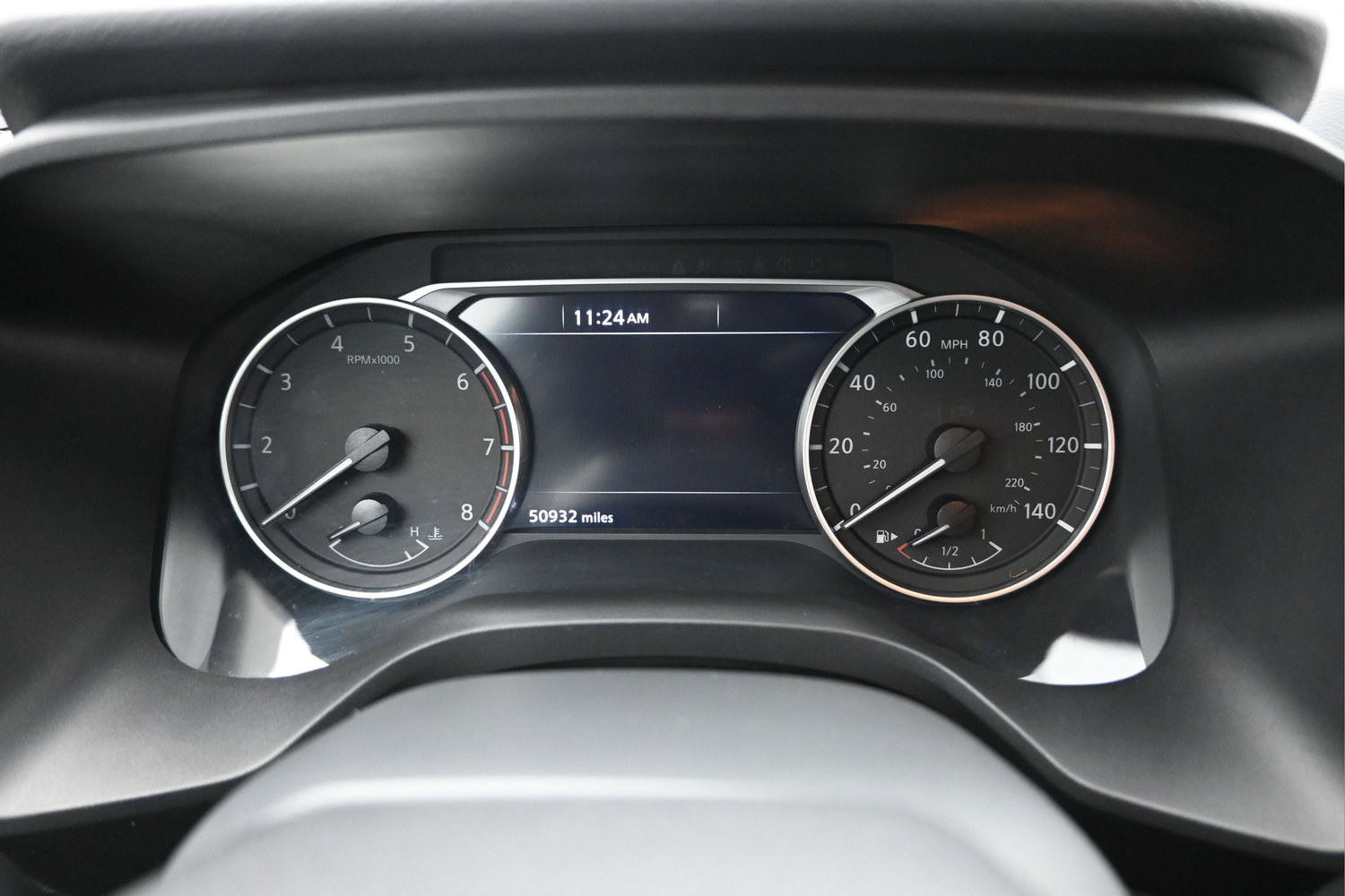 Used 2025 Nissan Rogue SV FWD image 25