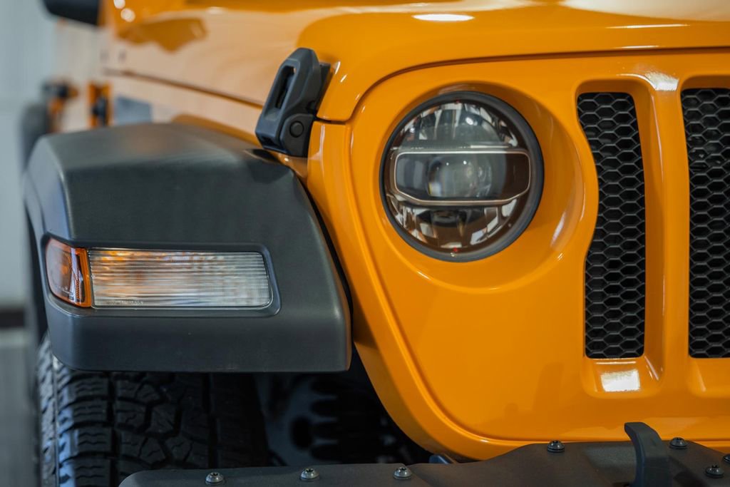 Used 2021 Jeep Wrangler Unlimited Sport AWD/4WD image 11