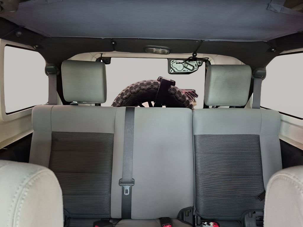 Used 2008 Jeep Wrangler X image 38