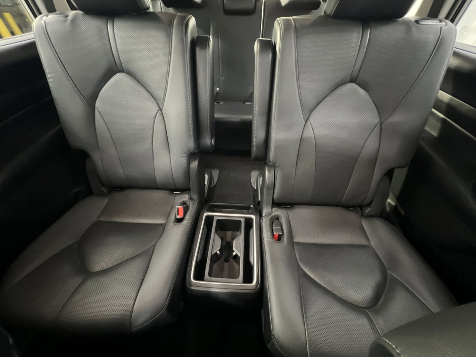 Used 2024 Toyota Grand Highlander Limited image 5