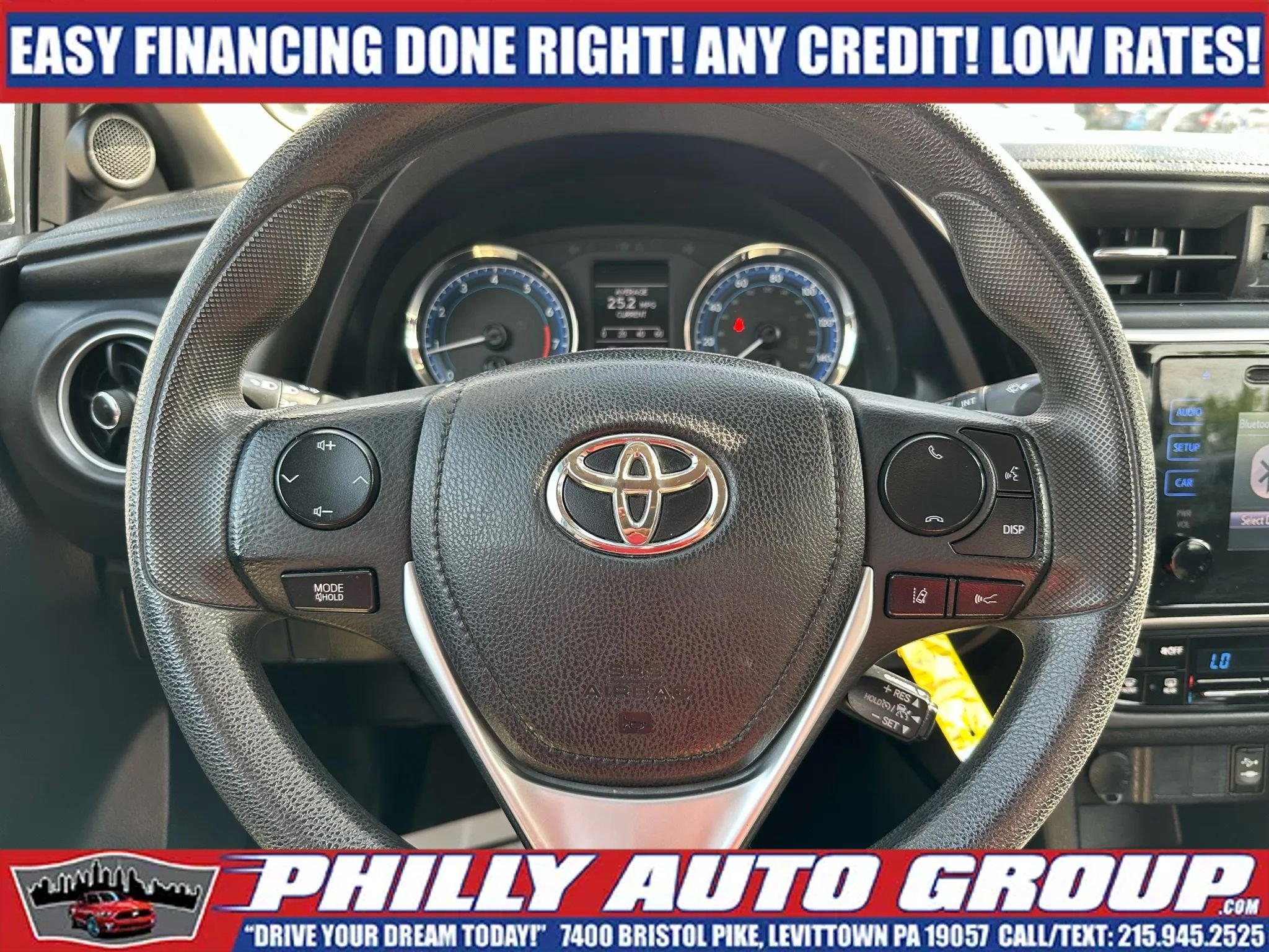 Used 2019 Toyota Corolla LE FWD image 28