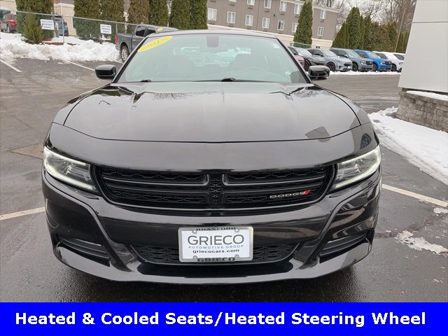 Used 2018 Dodge Charger GT image 2