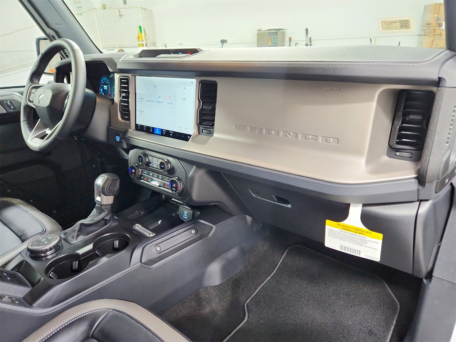 New 2025 Ford Bronco Outer Banks image 41