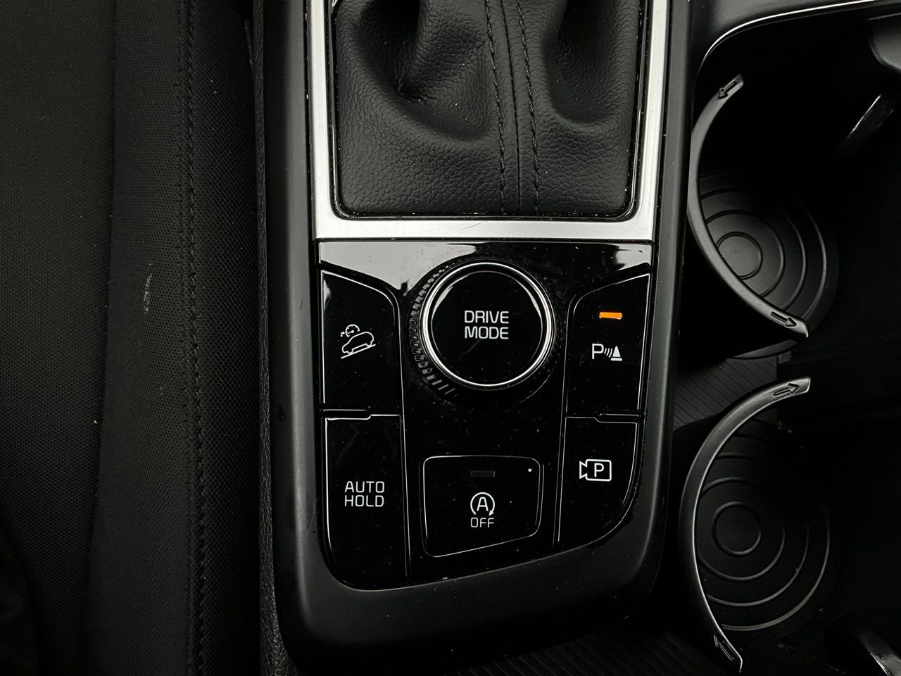 Used 2025 Kia Sportage LX FWD image 21