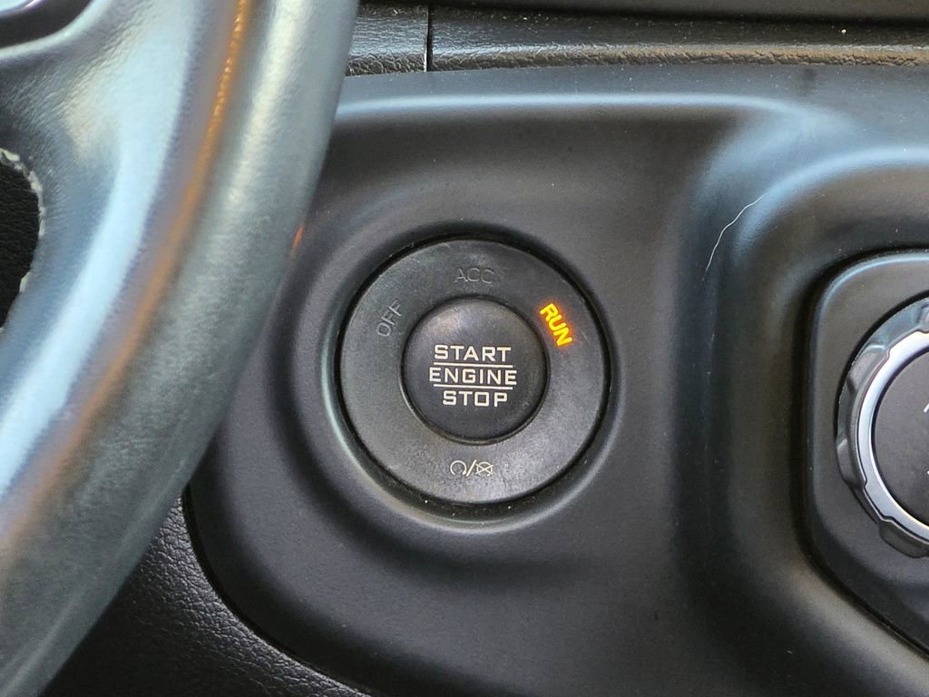 Used 2021 Jeep Gladiator Sport AWD/4WD image 35