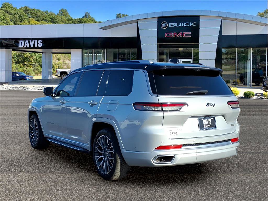 Used 2023 Jeep Grand Cherokee L Summit image 3