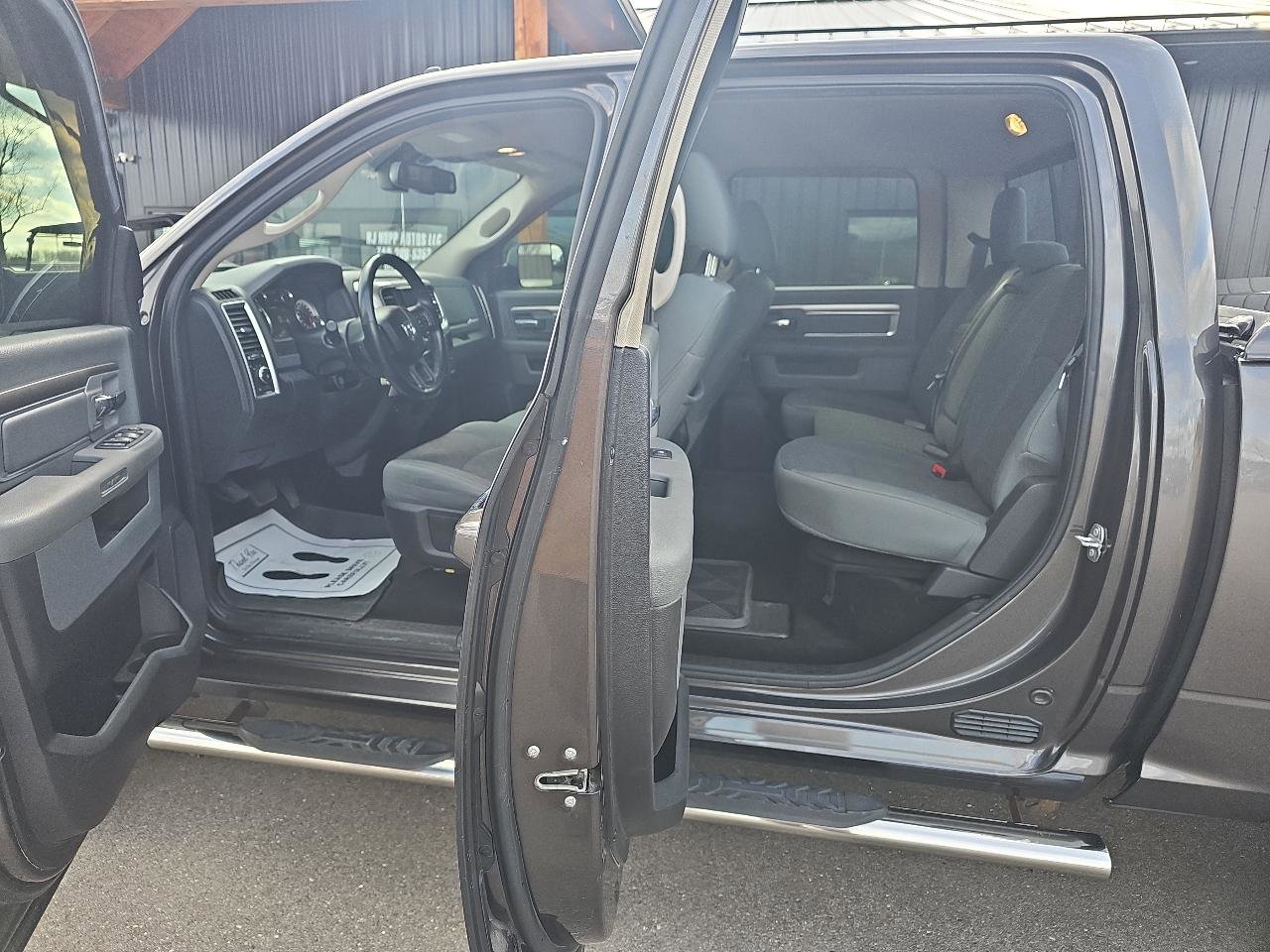 Used 2016 RAM 1500 Big Horn image 7