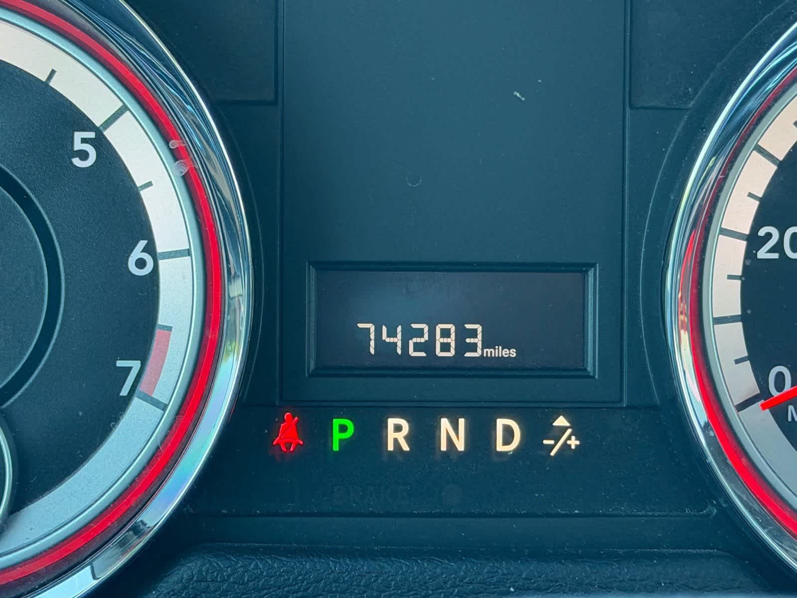 Used 2014 Dodge Grand Caravan SE w/ Quick Order Package 29E SE FWD image 9