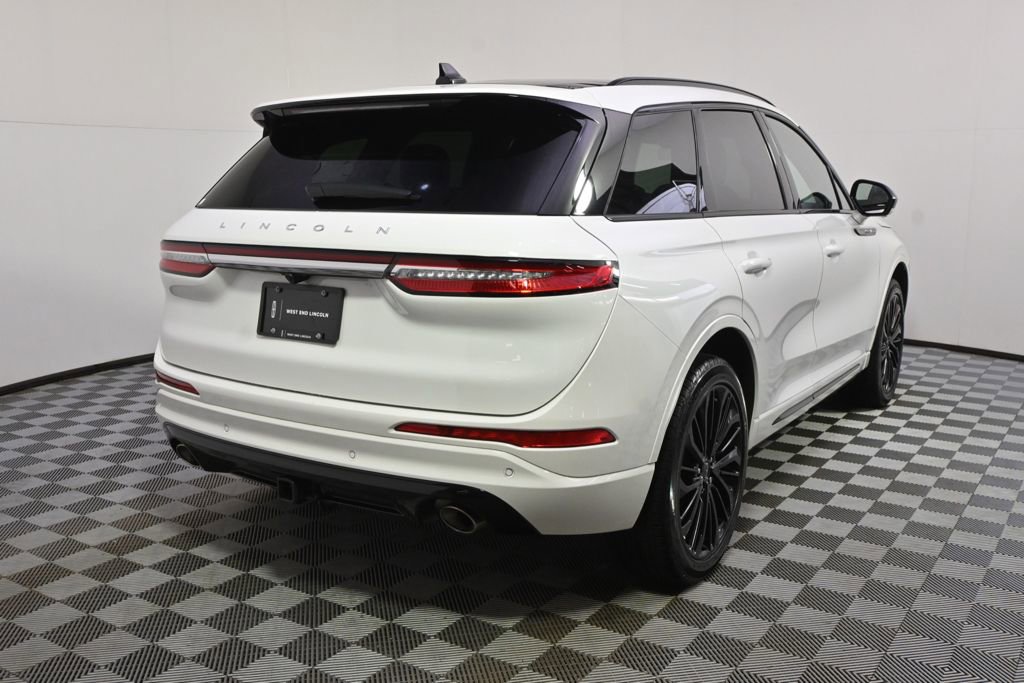 New 2026 Lincoln Corsair Reserve w/ Jet Appearance Package AWD/4WD image 6