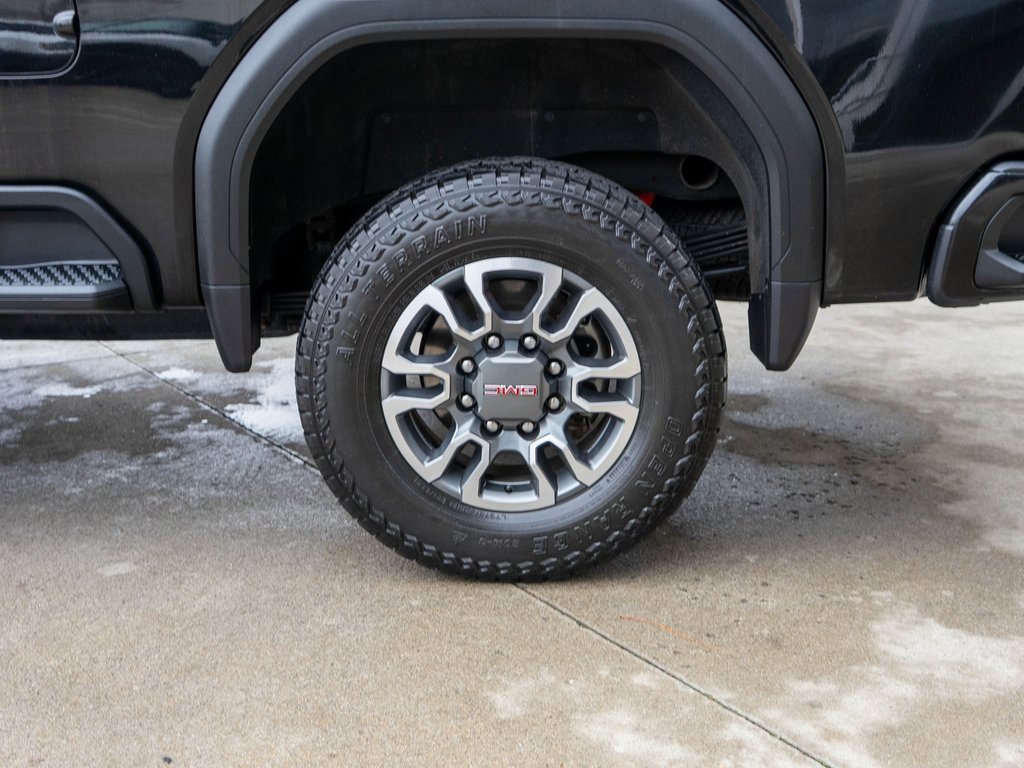 Used 2021 GMC Sierra 2500 AT4 image 32