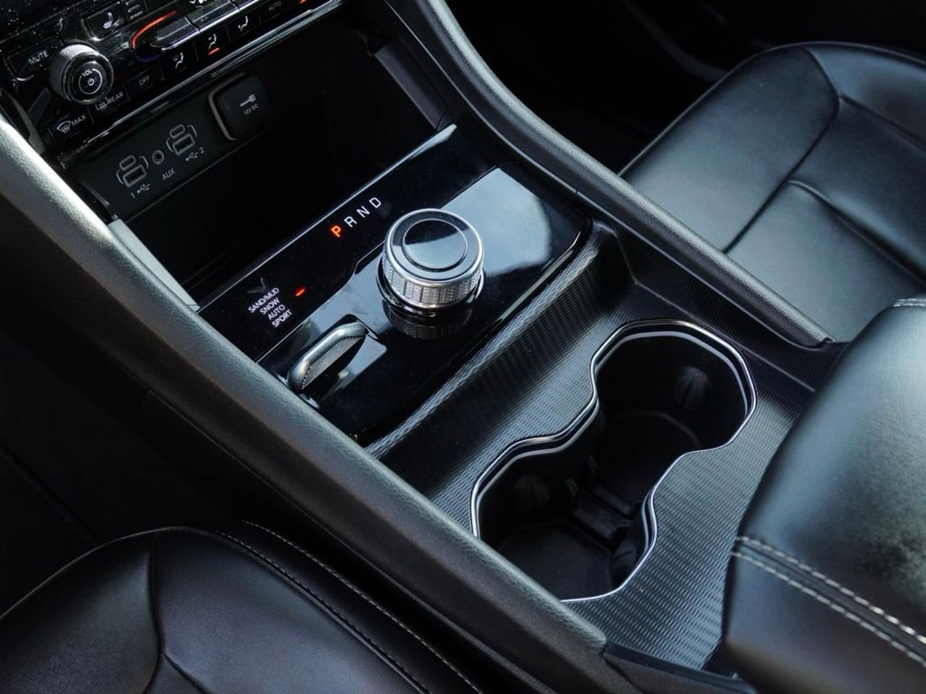 Certified 2024 Jeep Grand Cherokee Limited image 18