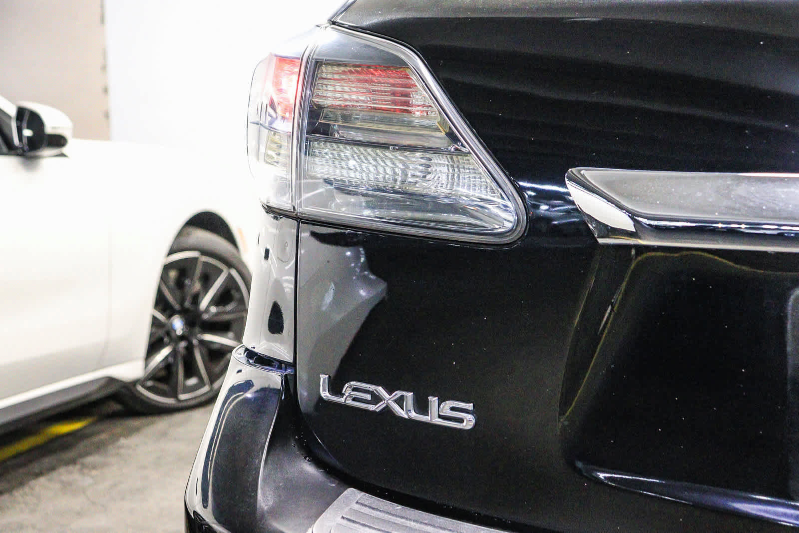 Used 2010 Lexus RX 350 2WD w/ Premium Pkg image 11