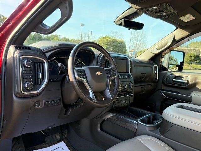 Used 2021 Chevrolet Silverado 2500 LTZ w/ LTZ Plus Package image 16