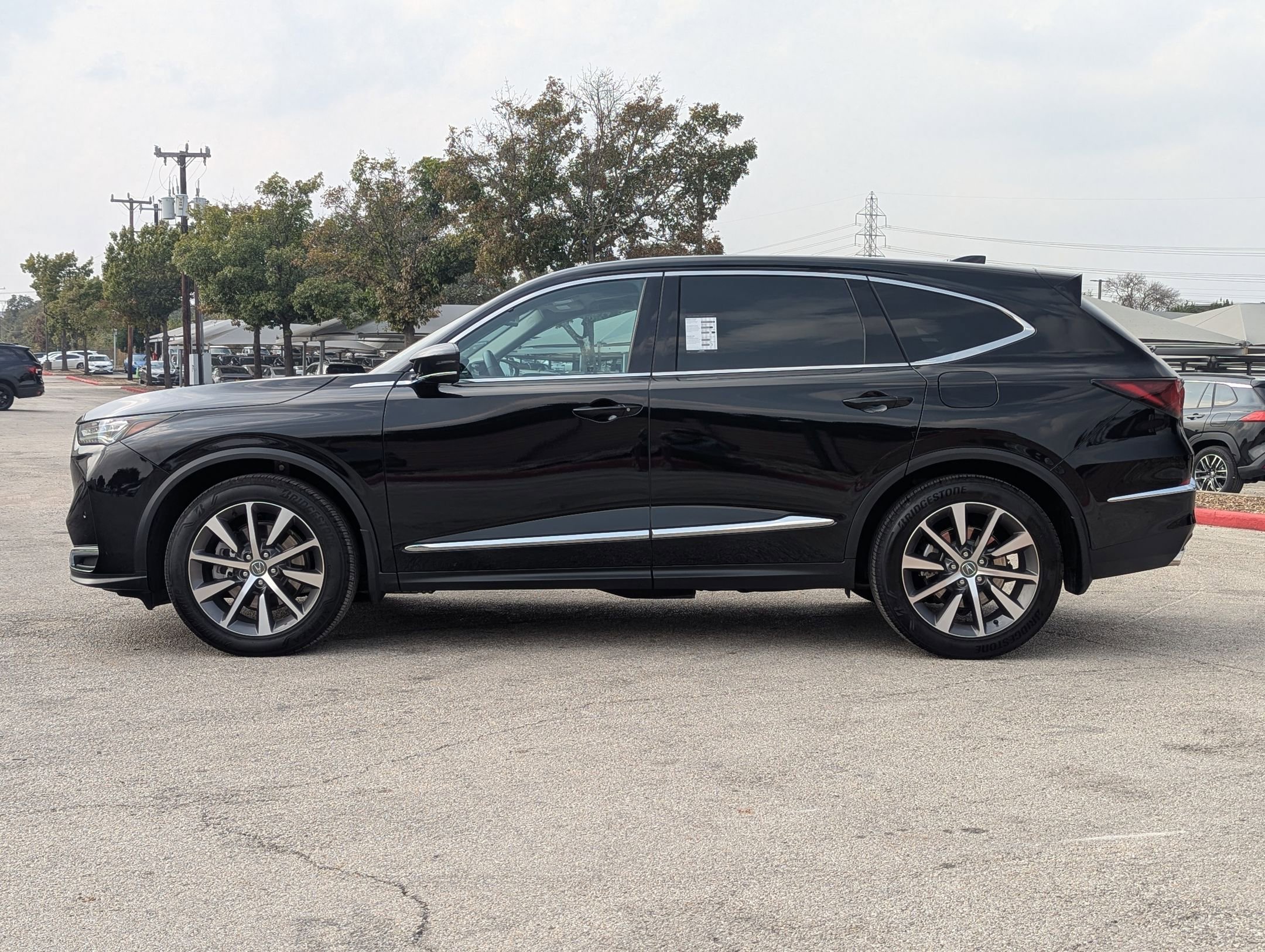 Certified 2025 Acura MDX SH-AWD w/ Technology Package image 7