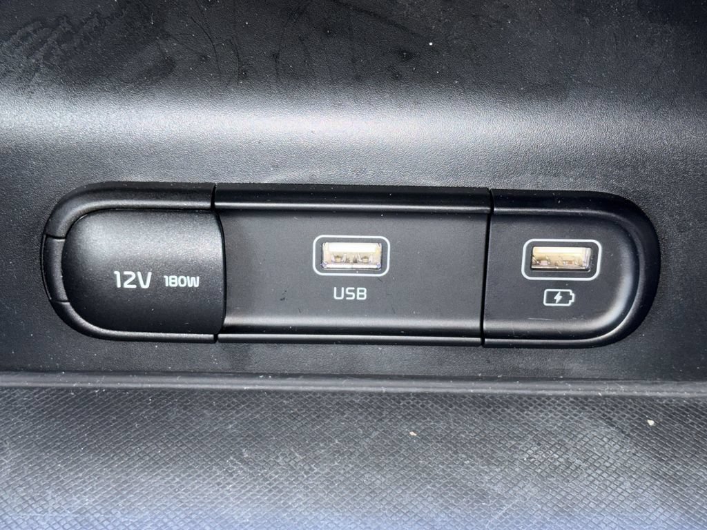 Used 2022 Kia K5 GT-Line FWD image 8