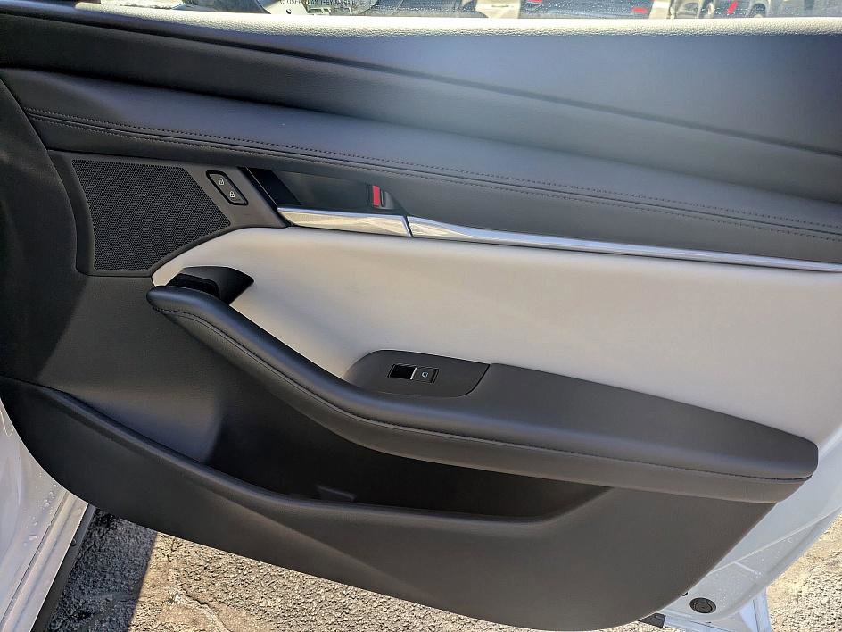 New 2026 MAZDA MAZDA3 2.5 S Sedan w/ Preferred Pkg image 31