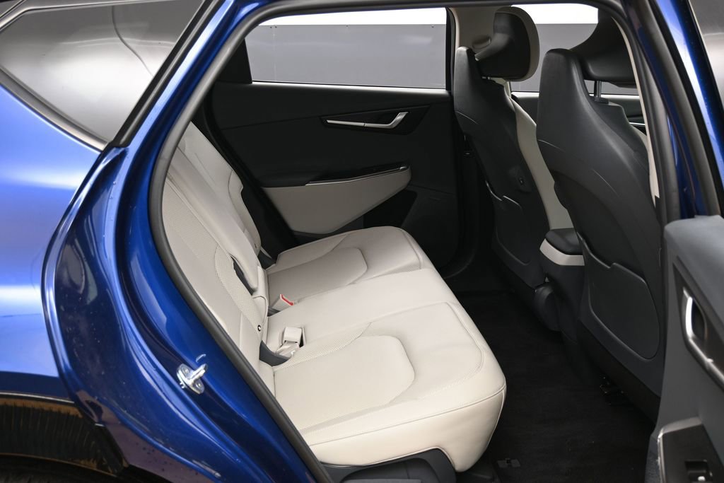 Used 2022 Kia EV6 Wind image 37