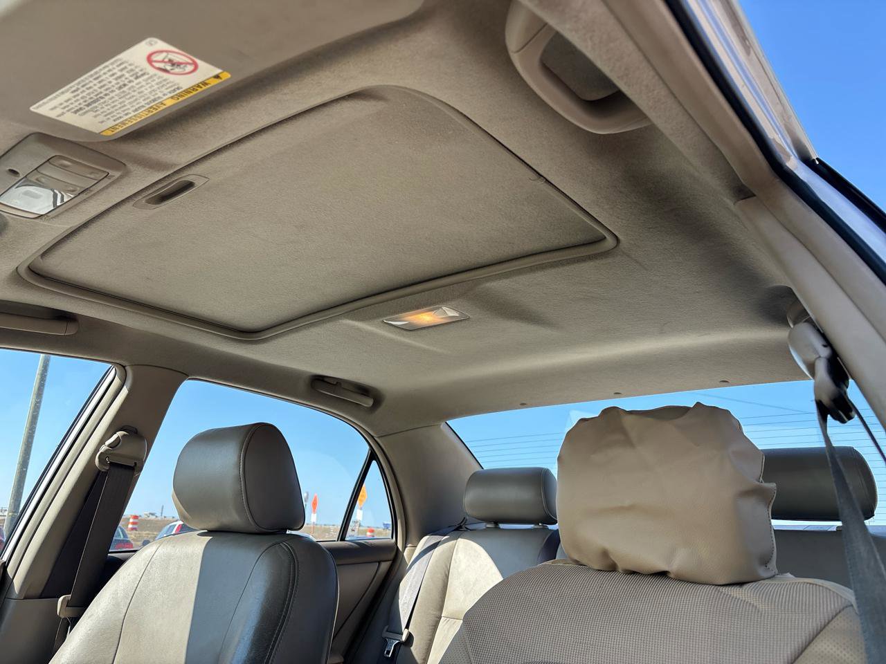 Used 2003 Toyota Corolla LE image 18