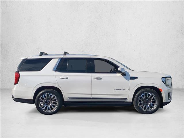 Used 2024 GMC Yukon Denali Ultimate AWD/4WD image 4