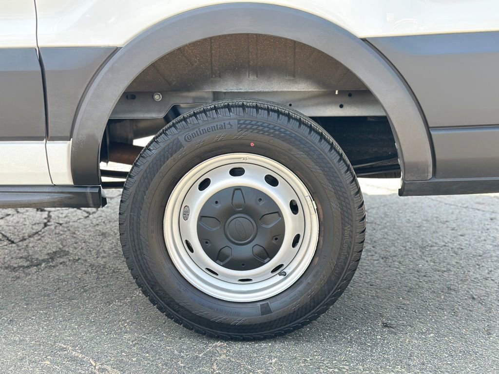 Certified 2022 Ford Transit 250 Low Roof image 23