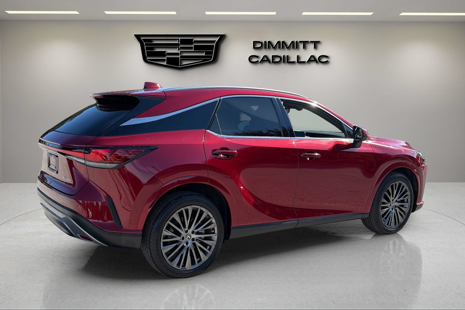 Used 2023 Lexus RX 350 FWD w/ Accessory Package image 5