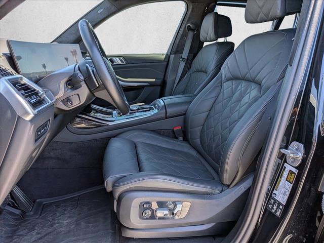 Used 2024 BMW X7 xDrive40i AWD/4WD image 15