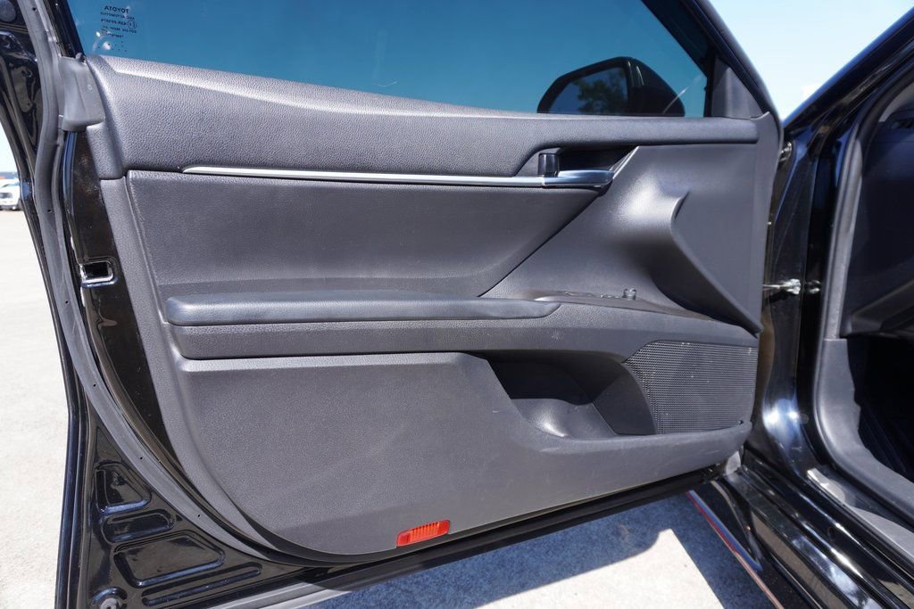 Used 2021 Toyota Camry TRD FWD image 8