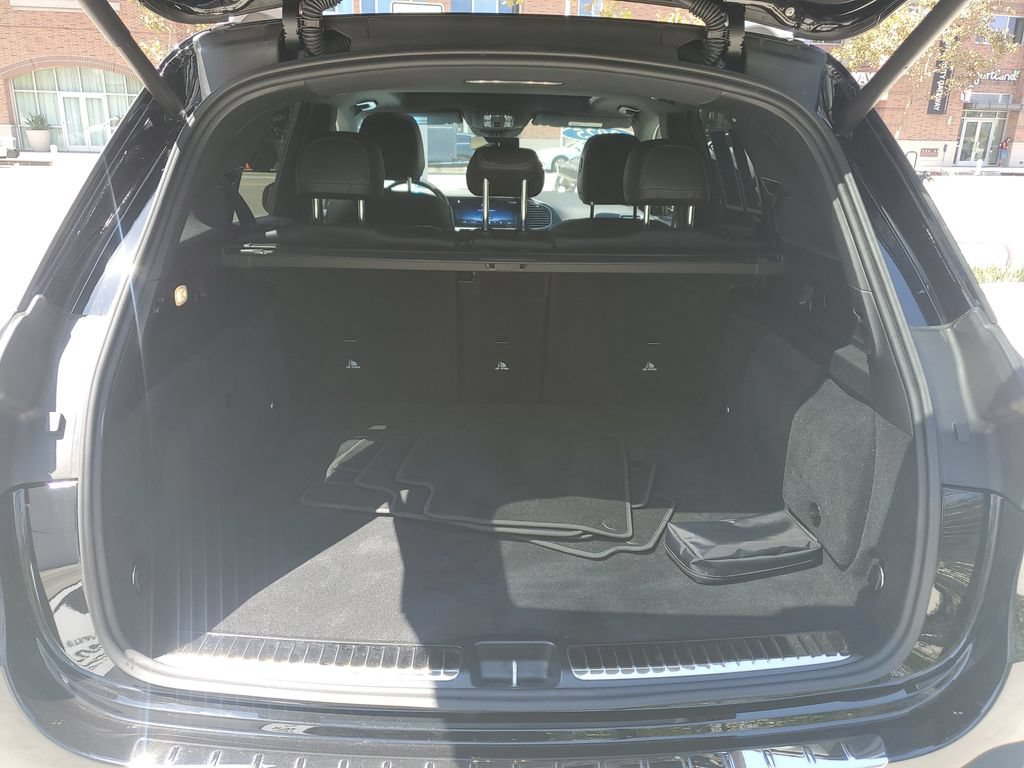 Used 2025 Mercedes-Benz GLE 450e 4MATIC image 10