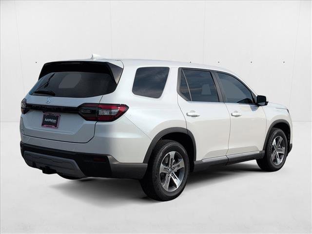 New 2025 Honda Pilot EX-L image 5