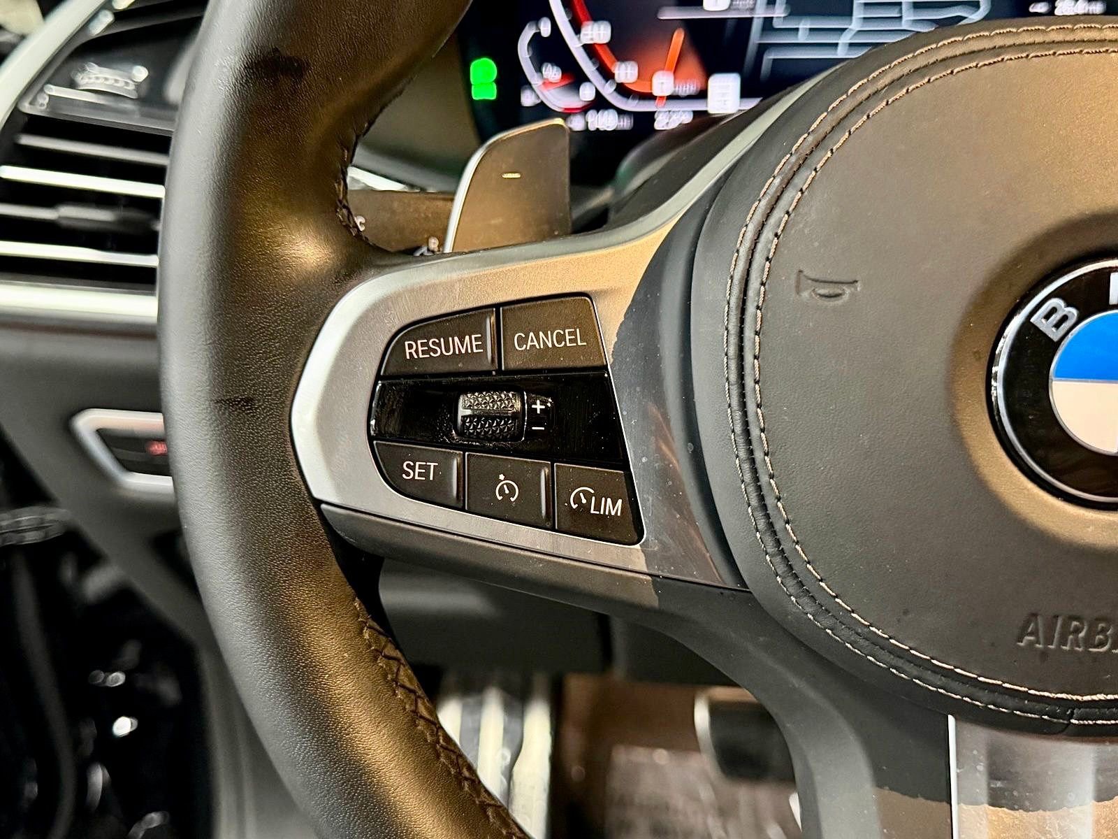 Used 2023 BMW X6 M50i w/ Executive Package image 29