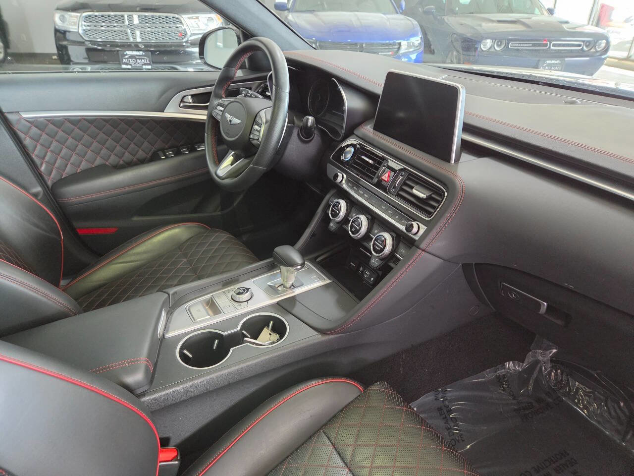 Used 2020 Genesis G70 3.3T w/ Sport Package image 25