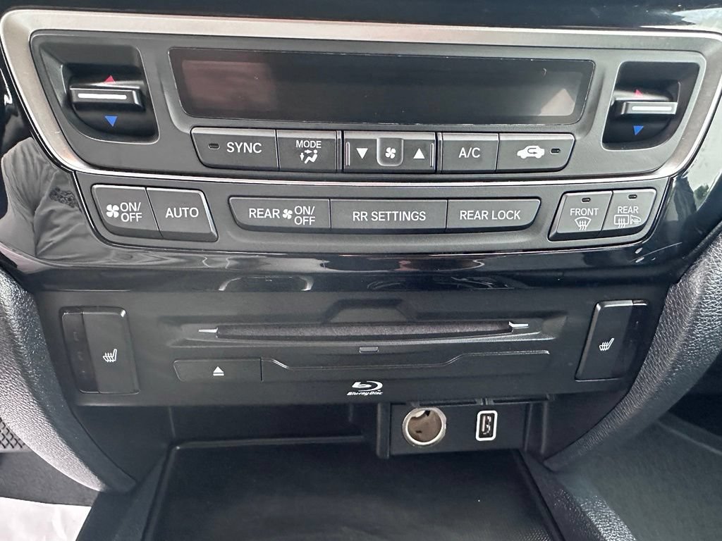 Used 2022 Honda Pilot Touring image 20
