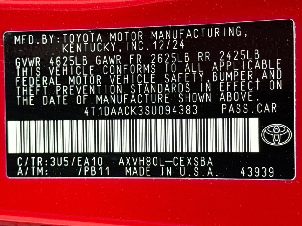 Used 2025 Toyota Camry SE w/ Convenience Package image 30