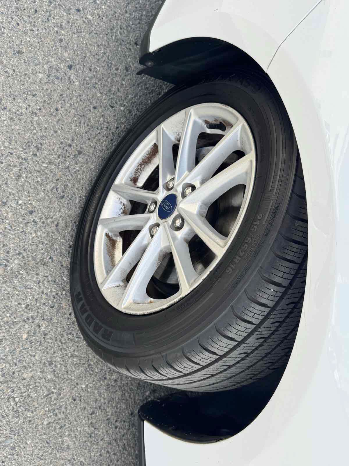 Used 2017 Ford Focus SE FWD image 35