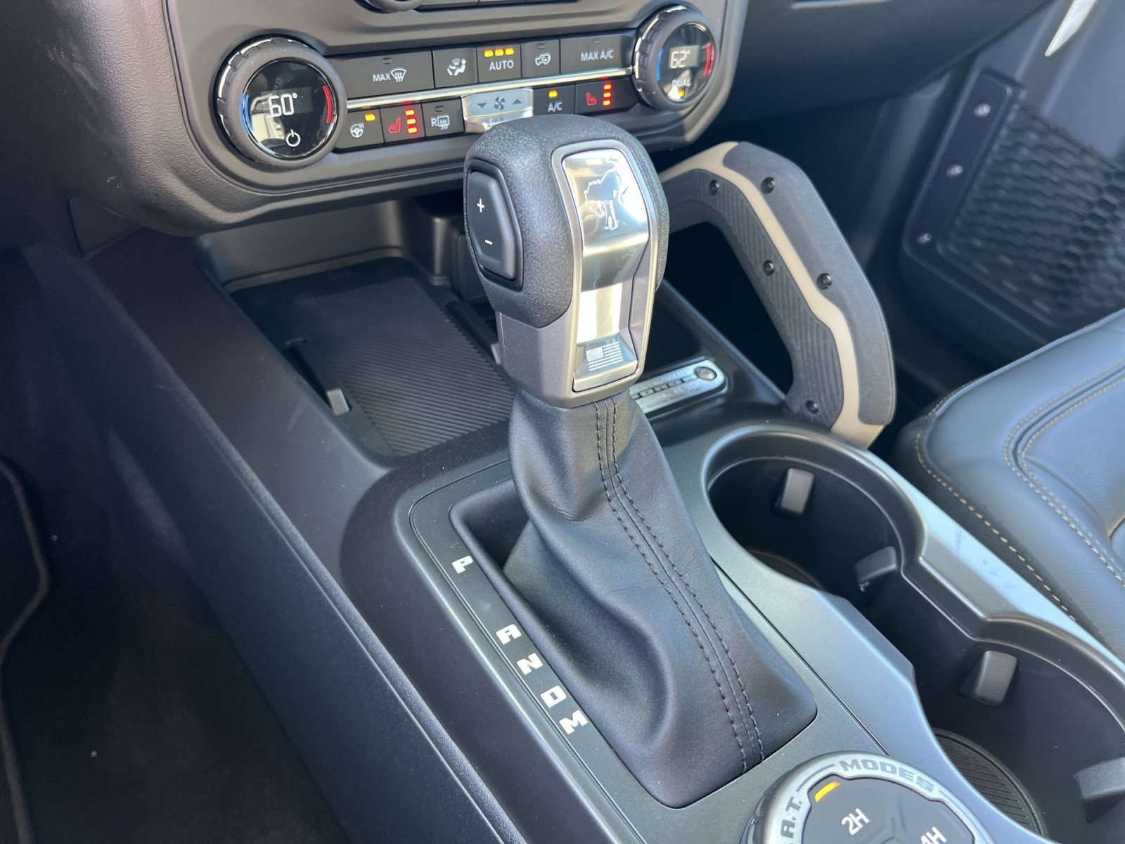 New 2026 Ford Bronco Badlands AWD/4WD image 22