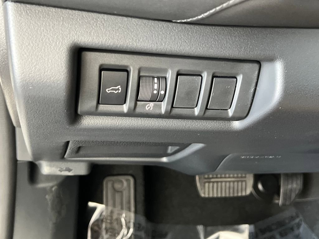 New 2026 Subaru Outback Touring image 29