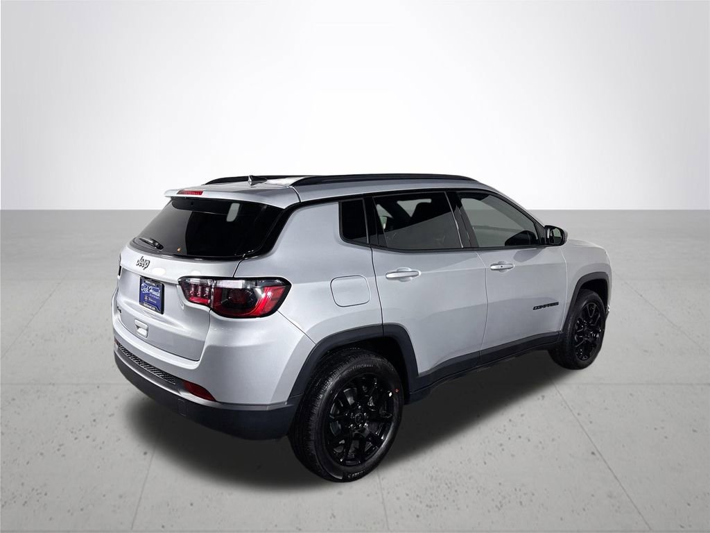 New 2026 Jeep Compass Latitude AWD/4WD image 6